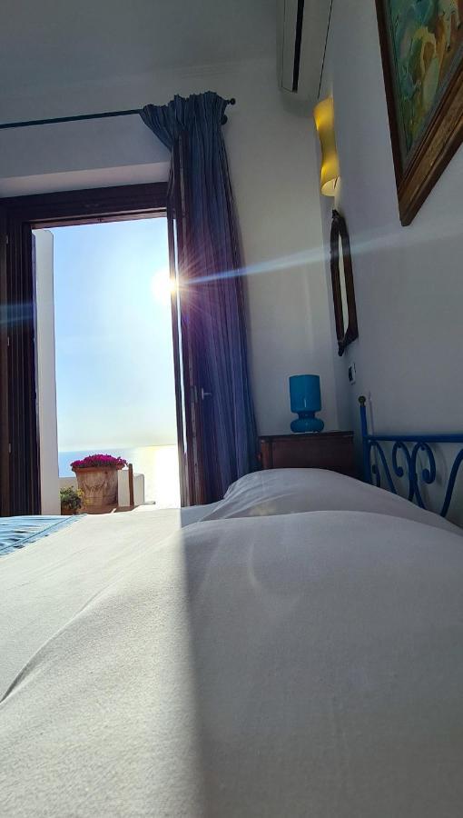 Guest House Villa Il Gabbiano Ponza Eksteriør bilde