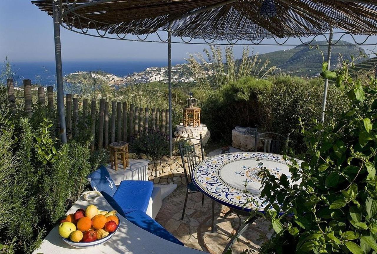 Guest House Villa Il Gabbiano Ponza Eksteriør bilde