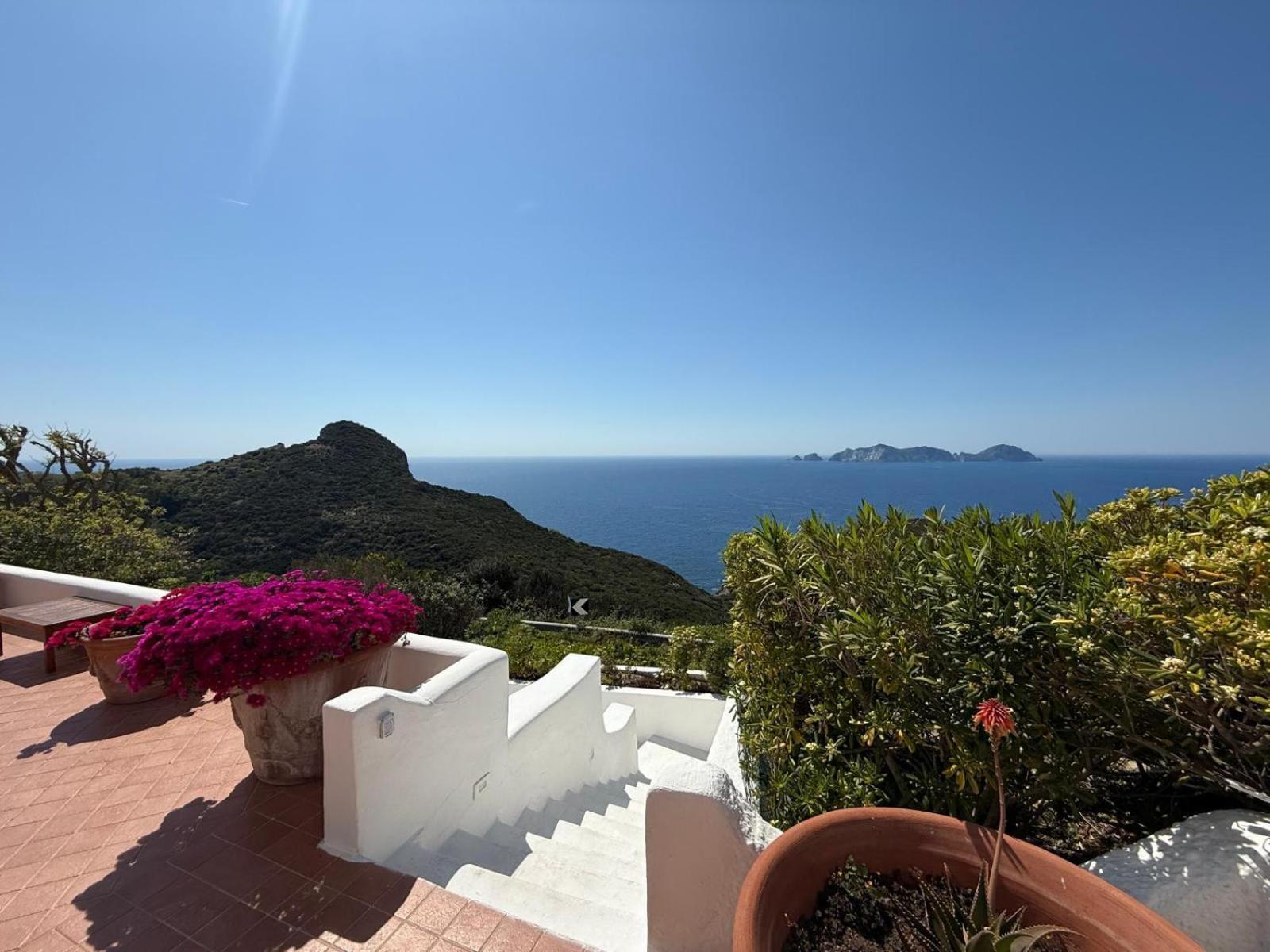 Guest House Villa Il Gabbiano Ponza Eksteriør bilde