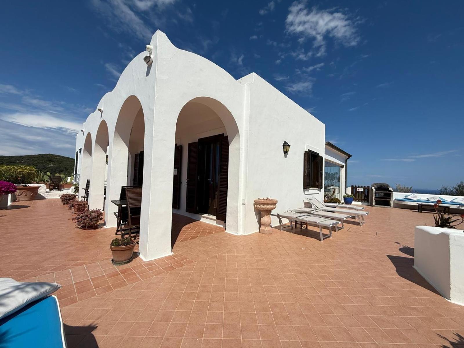 Guest House Villa Il Gabbiano Ponza Eksteriør bilde